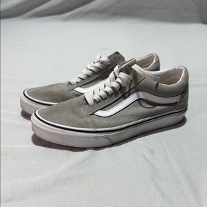 Vans Old Skool Sneakers in Grey and White